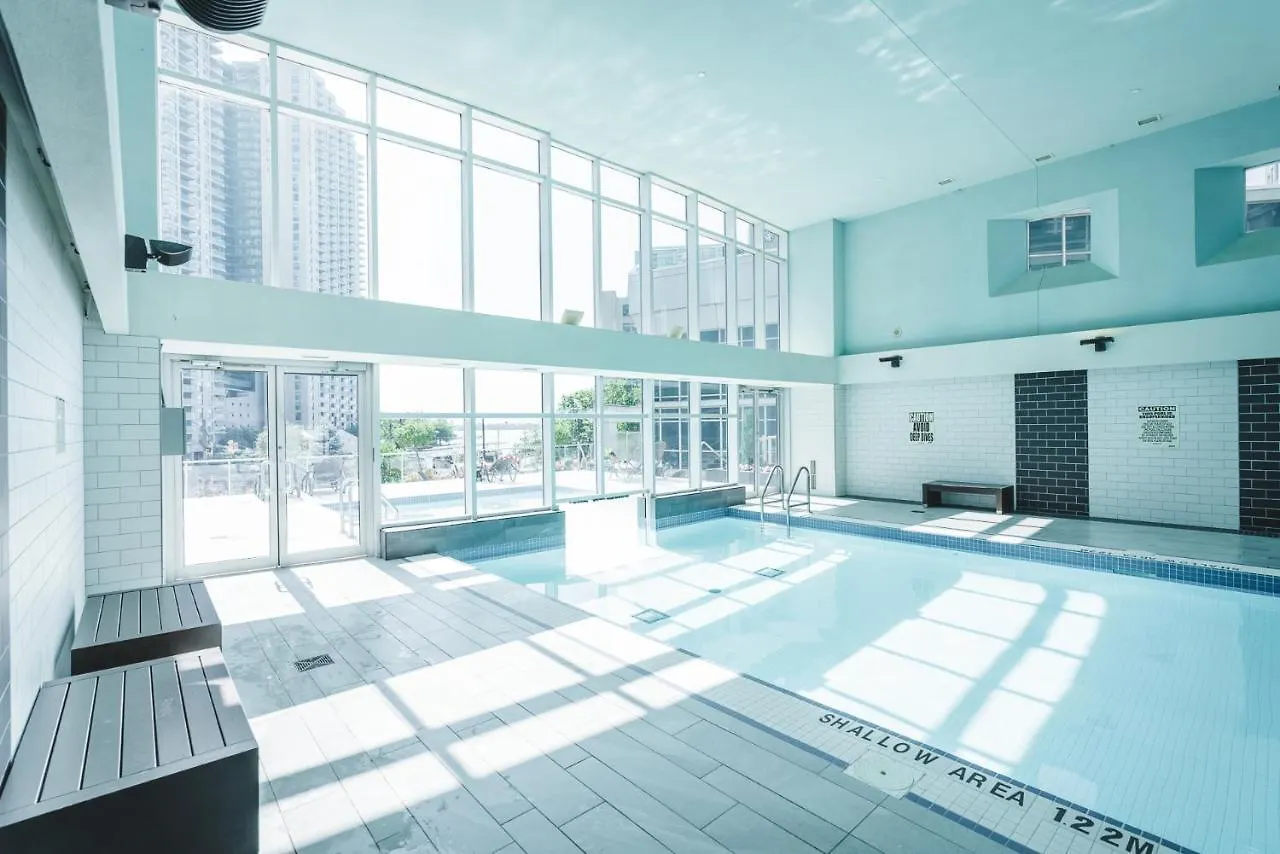 Waterclub Boutique Suites Toronto Apartment